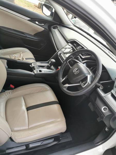 Honda Civic • 2017 • 46,250 km 7