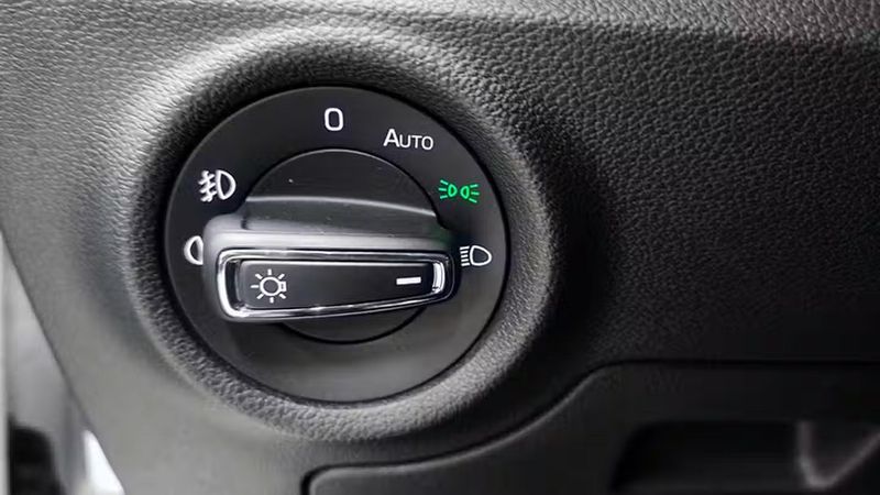 Škoda Rapid • 2021 • 48,046 km 10