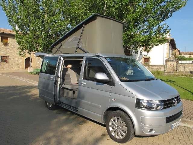 Volkswagen T5 • 2010 • 64,000 km 1