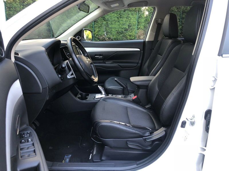 Mitsubishi Outlander • 2013 • 136,000 km 13