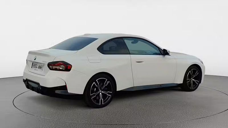BMW 2 Series • 2024 • 25,586 km 5