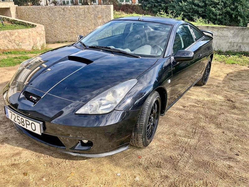 Toyota Celica • 2000 • 165,000 km 2