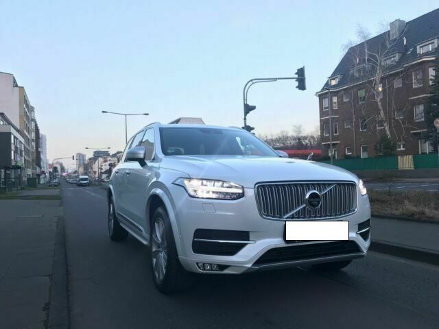 Volvo XC90 • 2017 • 70,000 km 4