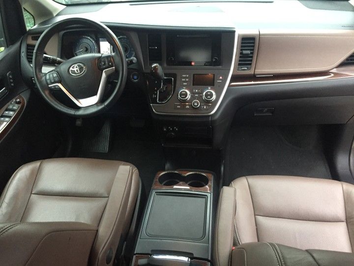 Toyota Sienna • 2012 • 32 km 3