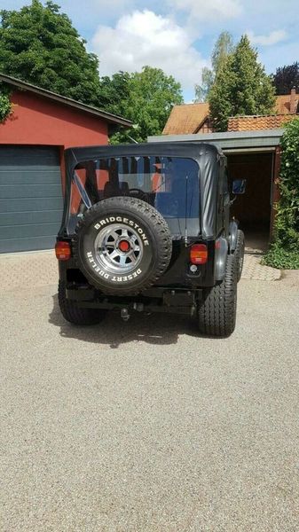 Jeep Cherokee • 1980 • 73,000 km 3