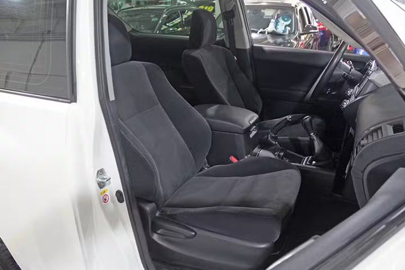 Toyota Land Cruiser • 2017 • 74,991 km 13