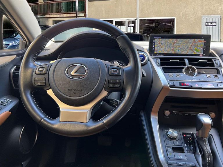 Lexus NX • 2020 • 59,500 km 6