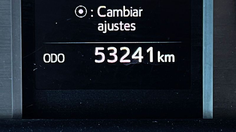 Toyota Land Cruiser • 2020 • 53,241 km 11