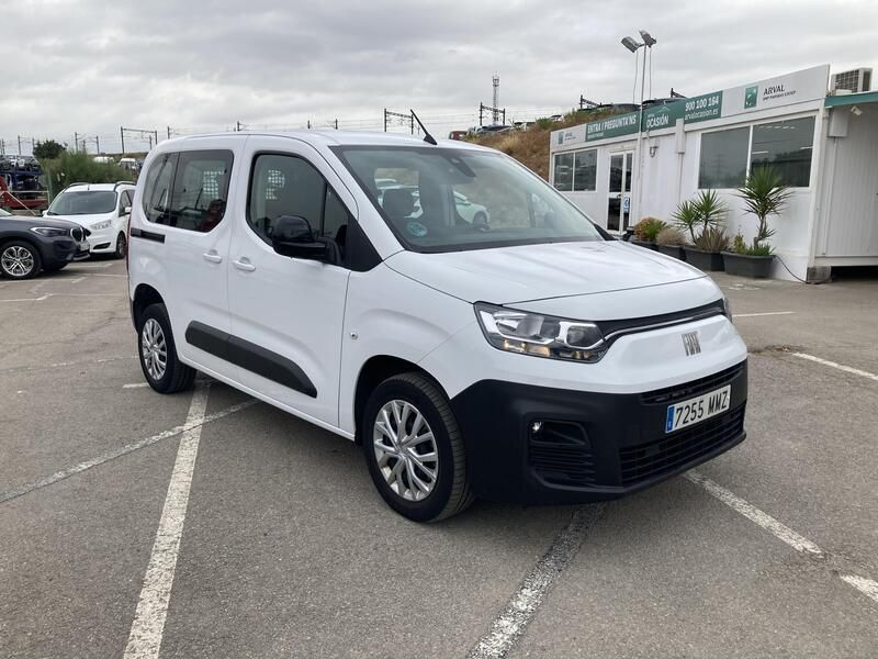 Fiat Doblo • 2024 • 30,304 km 7