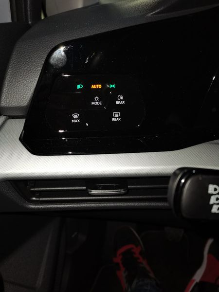 Volkswagen Golf • 2020 • 15,000 km 5