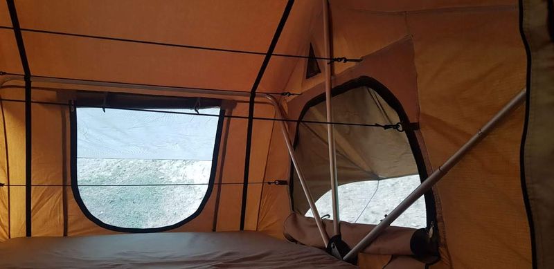 Land Rover Defender • 2002 • 357,338 km 8