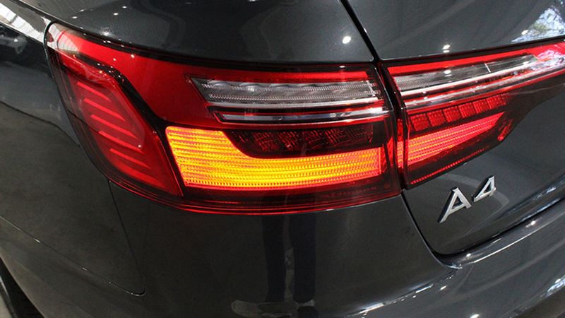 Audi A4 • 2021 • 28,574 km 2