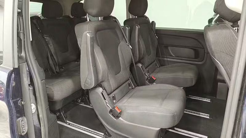 Mercedes-Benz Sprinter • 2018 • 132,777 km 9