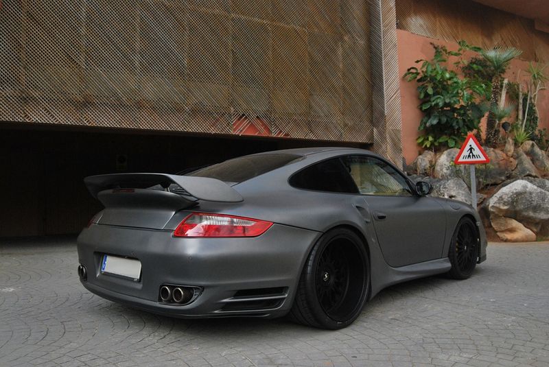 Porsche 997 • 2005 • 92,200 km 3