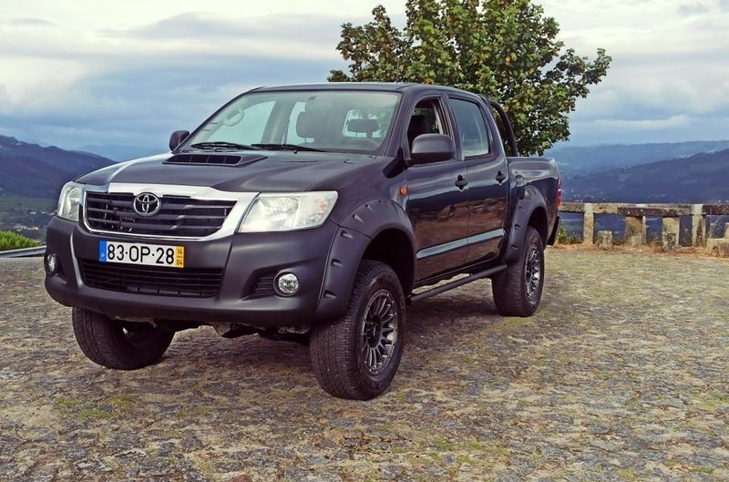 Toyota Hilux • 2015 • 175,000 km 1