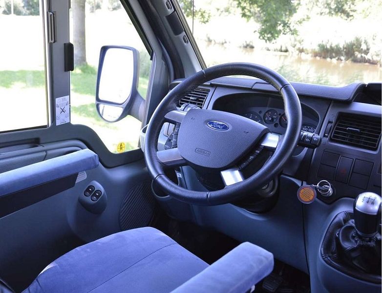 Ford Transit • 2008 • 93,400 km 6
