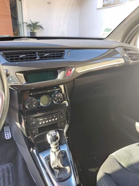 Citroën DS3 • 2012 • 187,000 km 4