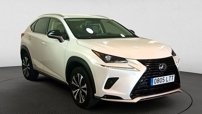 Lexus NX • 2021 • 53,000 km 2