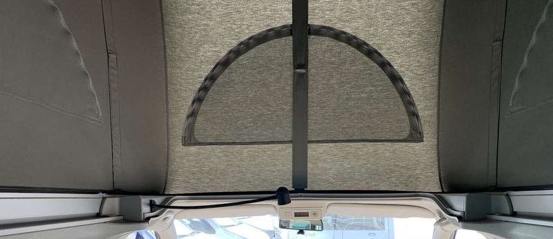 Volkswagen California • 2008 • 156,700 km 5