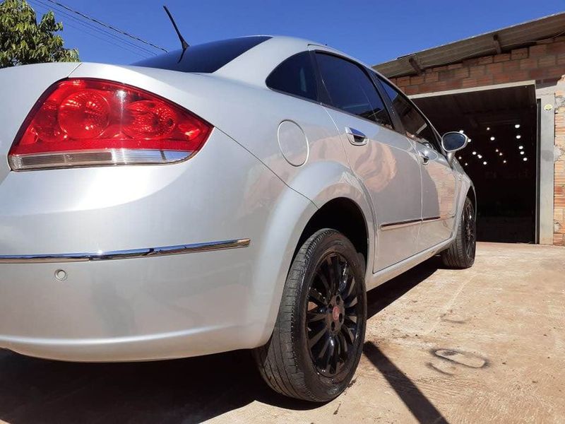 Fiat Linea • 2010 • 104,000 km 1