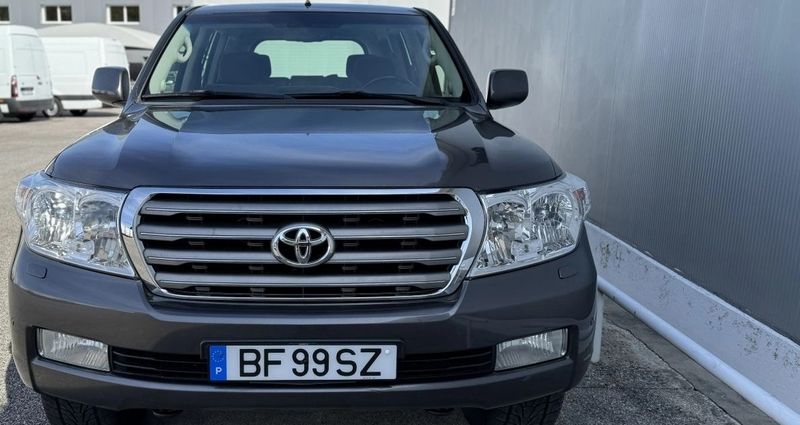Toyota Land Cruiser • 2008 • 250,000 km 2