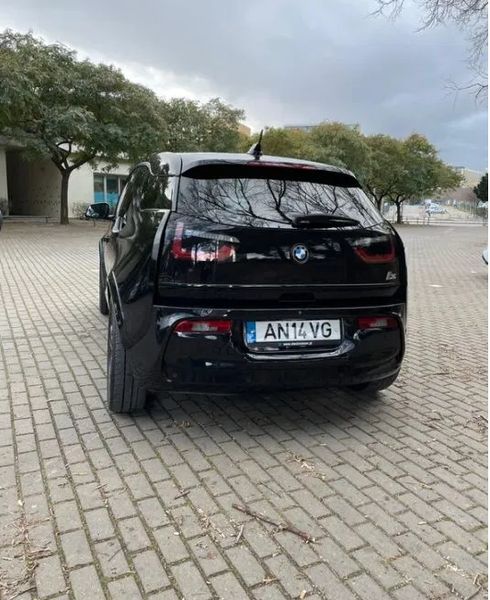 BMW i3 • 2019 • 40,000 km 2