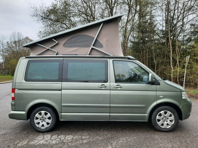Volkswagen T5 • 2007 • 141,500 km 3