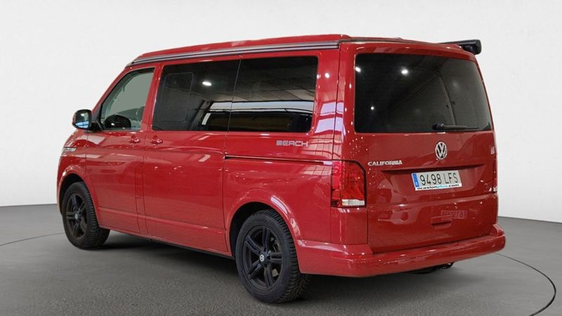 Volkswagen California • 2020 • 45,906 km 4