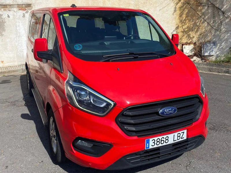 Ford Tourneo Custom • 2019 • 88,000 km 1