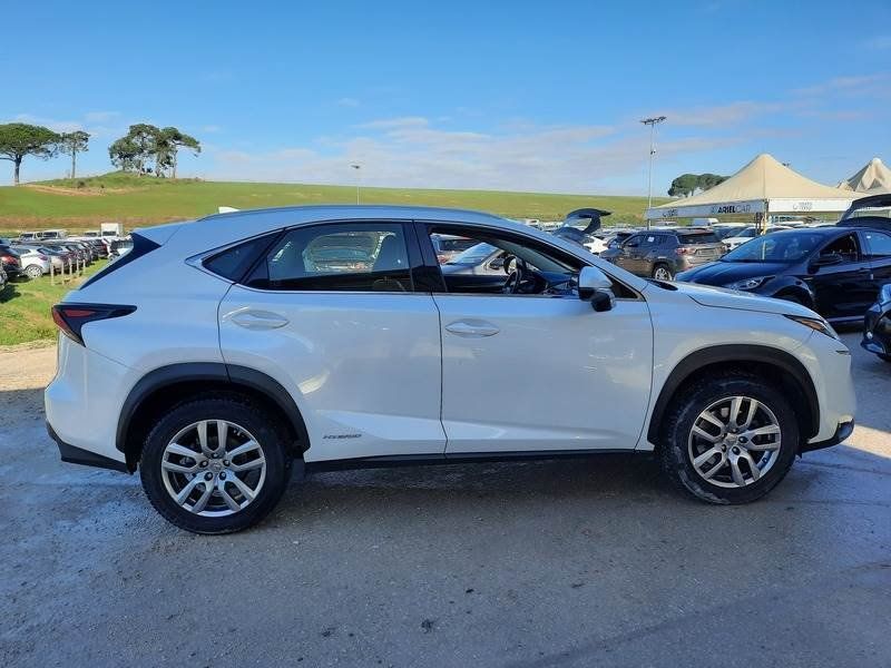 Lexus NX • 2017 • 122,657 km 8