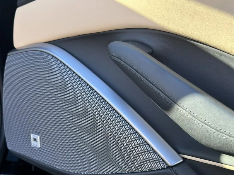 Ferrari Portofino • 2020 • 17,600 km 29