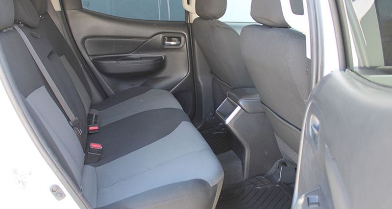 Mitsubishi L200 • 2022 • 89,362 km 11