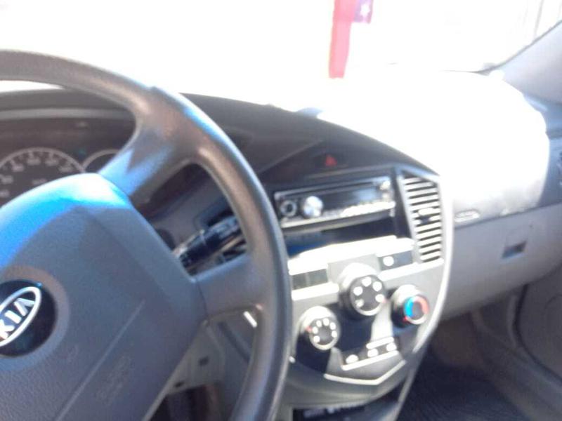 Kia Carens • 2006 • 146,000 km 2