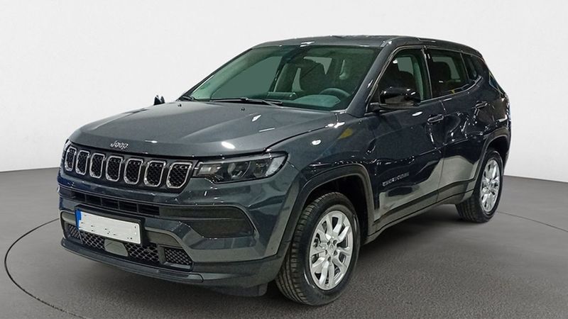 Jeep Compass • 2023 • 5,763 km 1