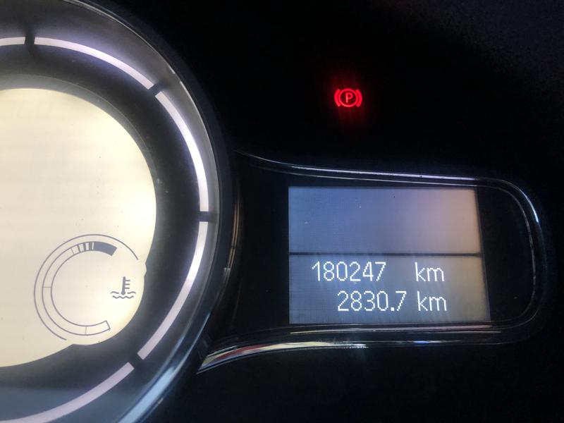 Renault Meganne • 2014 • 180,247 km 2