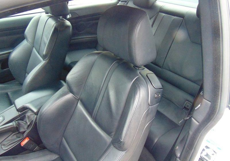 BMW M3 • 2008 • 40,000 km 4