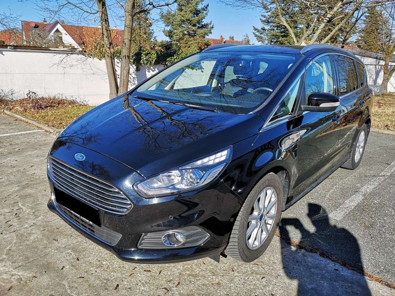 Ford S-Max • 2017 • 150,000 km 1