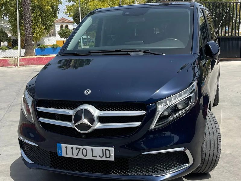 Mercedes-Benz Sprinter • 2020 • 132,000 km 1