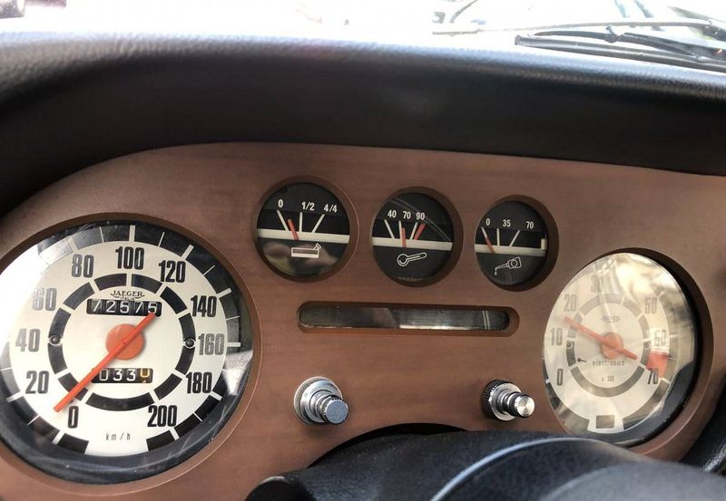 Lincoln LS • 1975 • 72,600 km 4