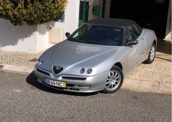 Alfa Romeo Spider • 1999 • 40,000 km 1