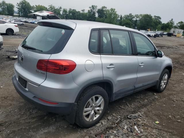 Volkswagen Tiguan Limited • 2013 • 10,000 mi 6