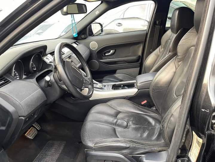 Land Rover Range Rover Evoque • 2013 • 145 km 4