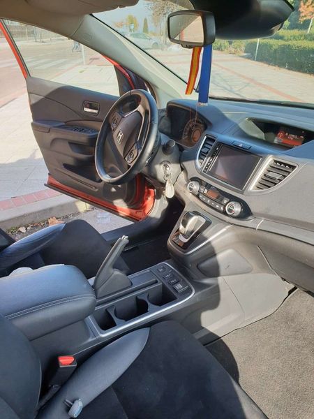 Honda CR-V • 2015 • 164,000 km 9