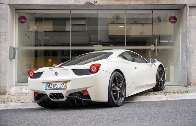 Ferrari 458 Italia • 2011 • 40,000 km 2