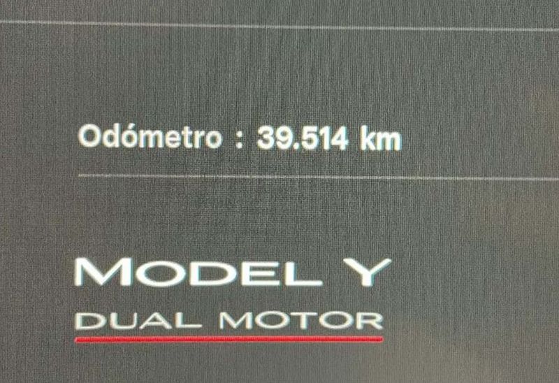 Tesla Model Y • 2023 • 39,514 km 8
