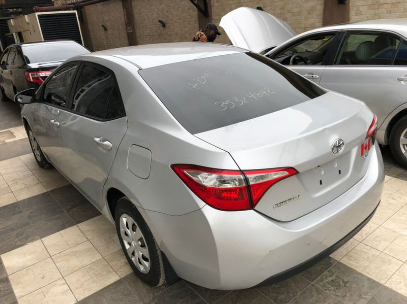 Toyota Corolla • 2015 • 21 km 3