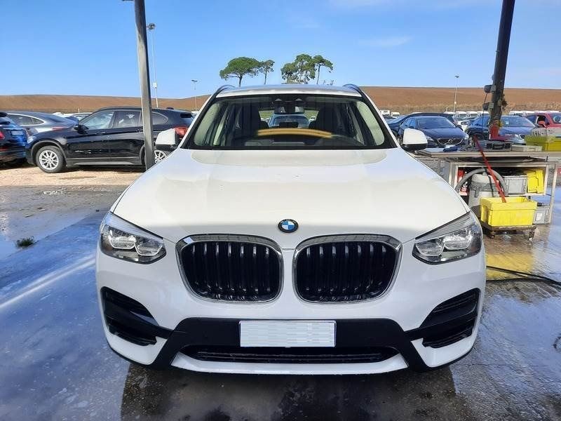 BMW X3 • 2021 • 12,444 km 1