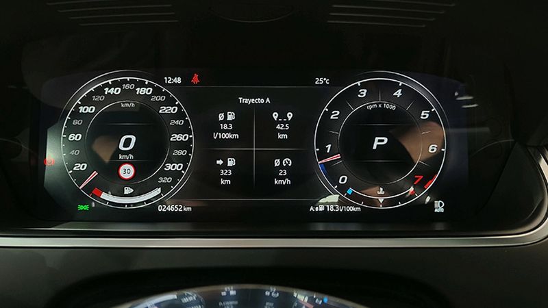 Jaguar F-Type • 2021 • 24,532 km 19