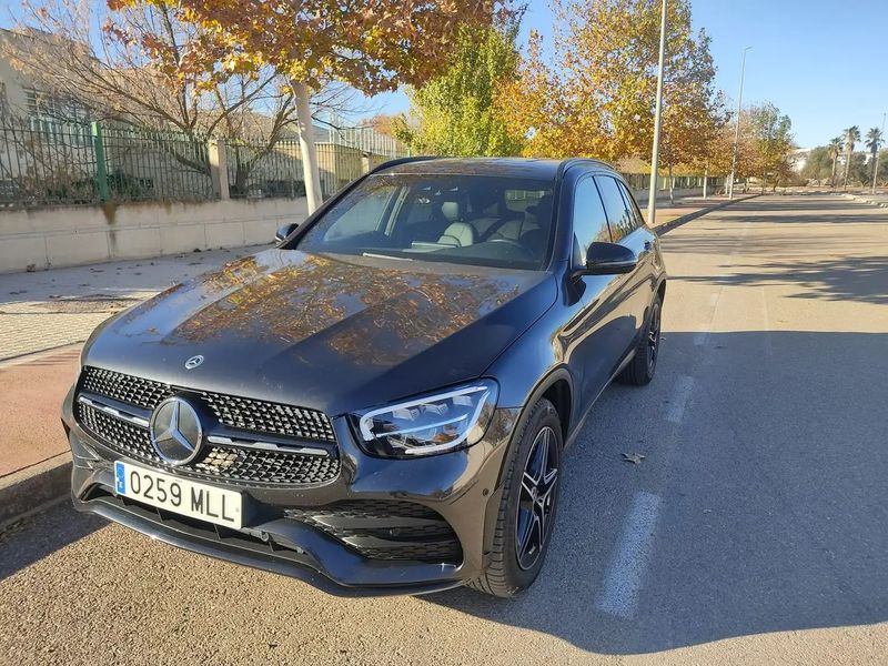 Mercedes-Benz GLC • 2021 • 49,000 km 1