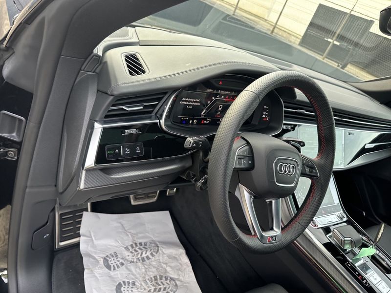 Audi RS Q8 • 2022 • 15 km 4